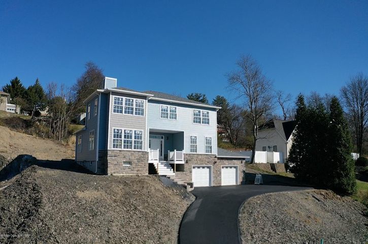 465 Edgemont